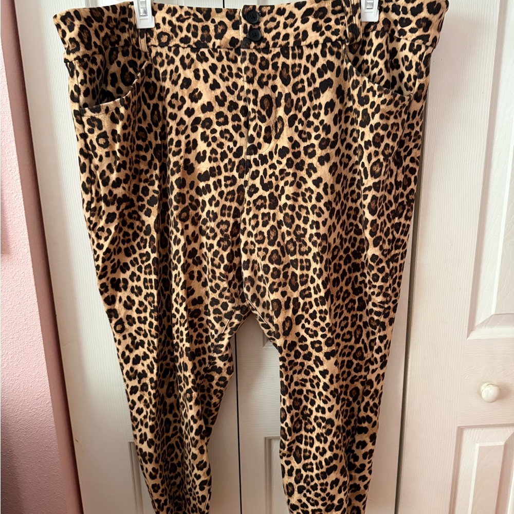 Torrid Leopard Print Casual Pants